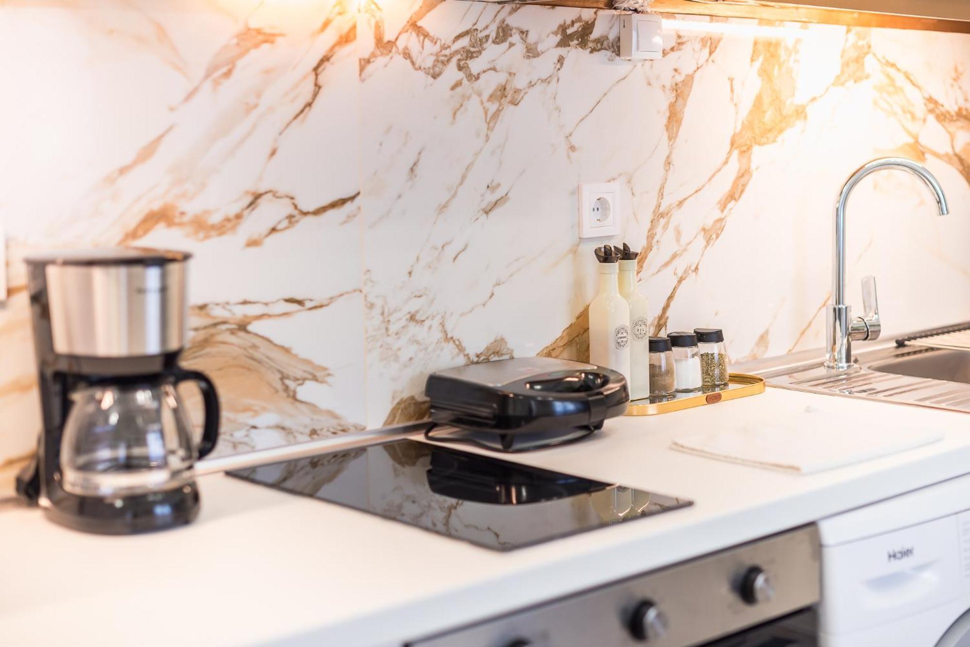 Modern Apartment 200M From Acropolis 100Mbps Netflix Афины Экстерьер фото